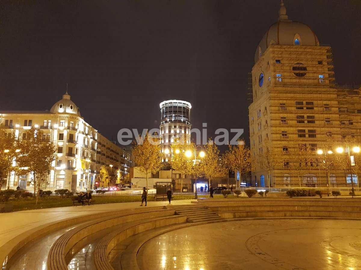 Rent, new building, 3 room, 128 m², Baku, Nasimi r.