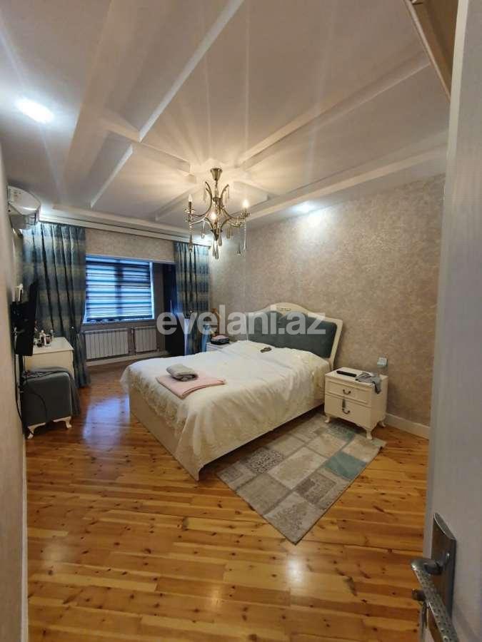 Satılır, köhnə tikili, 4 otaqlı, 100 m², İnşaatçılar m.