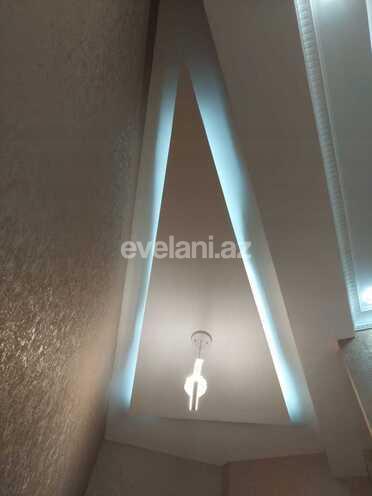 Satılır, köhnə tikili, 2 otaqlı, 57 m², Bakı, Yasamal r, İnşaatçılar m.