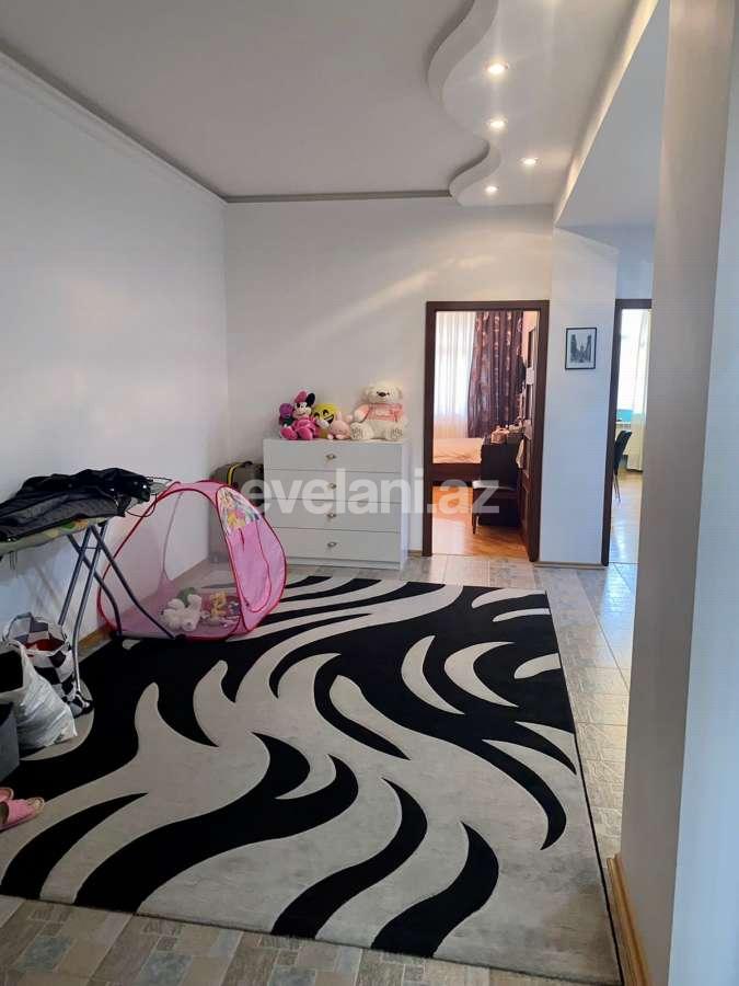 Satılır, yeni tikili, 3 otaqlı, 120 m², İnşaatçılar m.