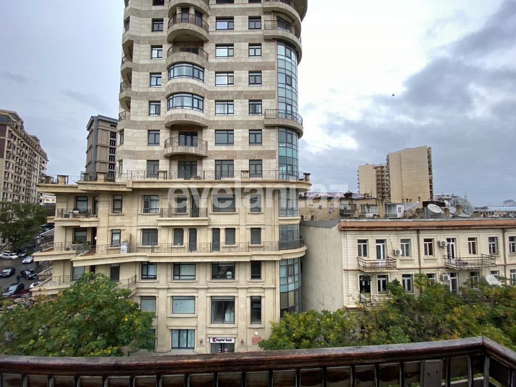 Satılır, köhnə tikili, 2 otaqlı, 50 m², İçəri Şəhər m.