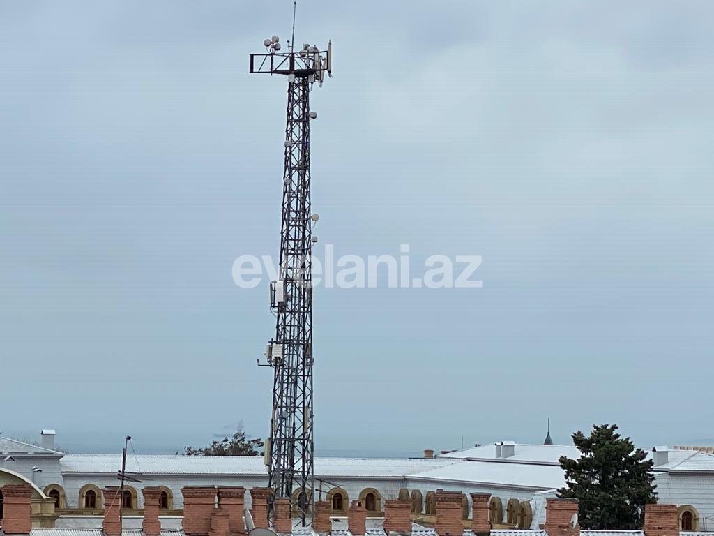 Satılır, köhnə tikili, 2 otaqlı, 50 m², İçəri Şəhər m.