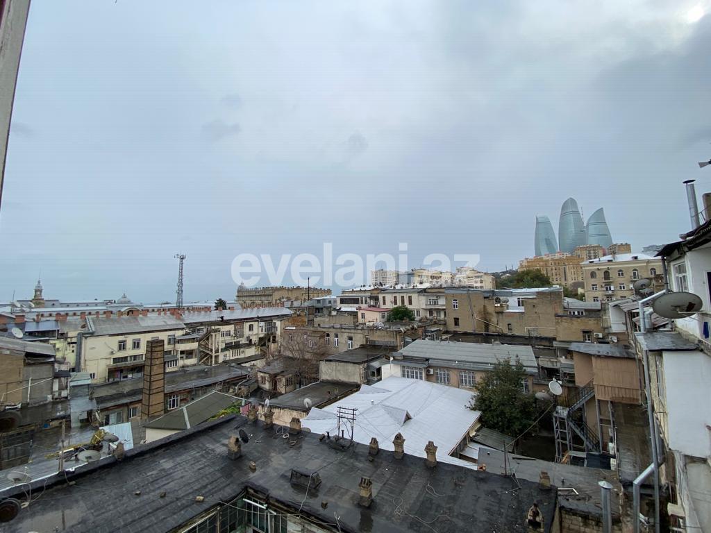 Satılır, köhnə tikili, 2 otaqlı, 50 m², İçəri Şəhər m.