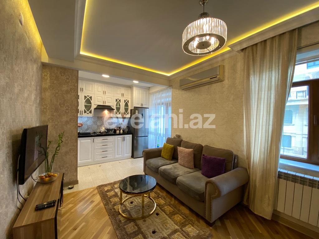 Satılır, köhnə tikili, 2 otaqlı, 50 m², İçəri Şəhər m.