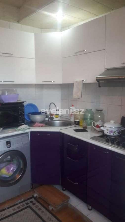 Satılır, köhnə tikili, 4 otaqlı, 90 m², Bakı, Yasamal r, Yeni Yasamal q, İnşaatçılar m.