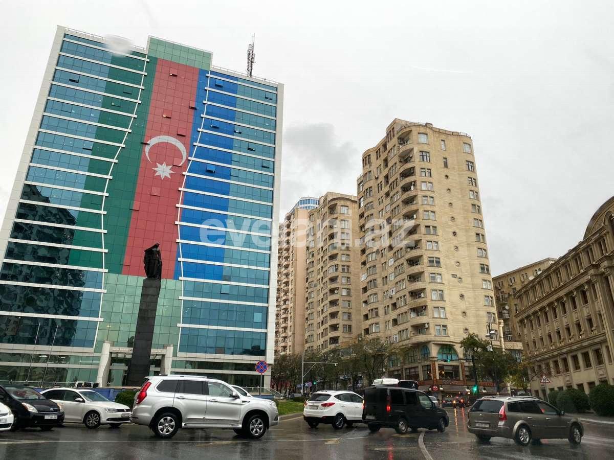 Продаётся, новостройка, 3-комнаты, 145 m², Баку, Ясамальский r, Низами m.