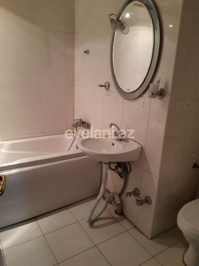 Sale, old building, 3 room, 100 m², Baku, Yasamal r.