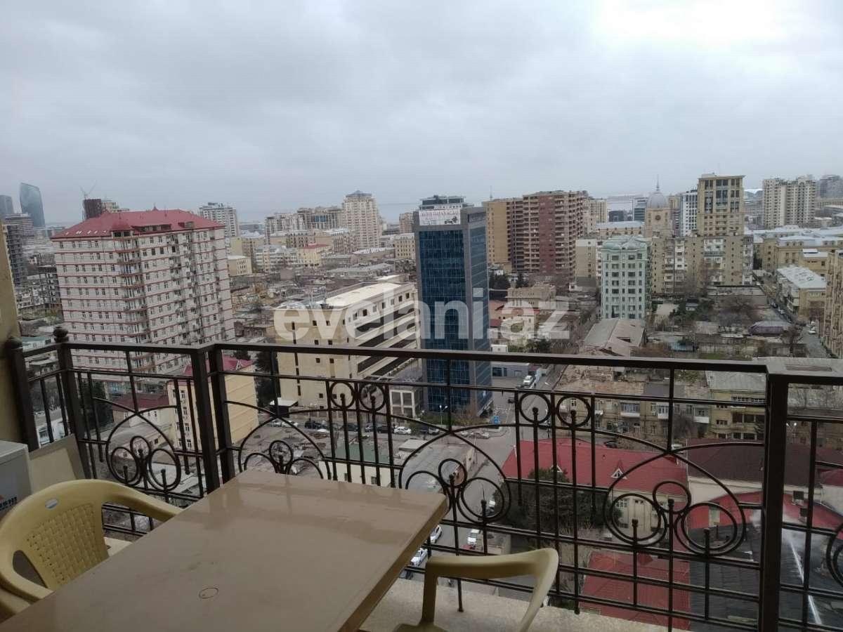 Satılır, yeni tikili, 4 otaqlı, 205 m², Nizami m.
