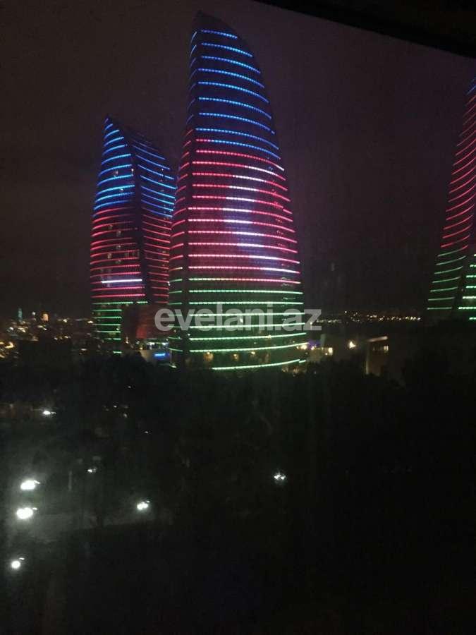 Satılır, köhnə tikili, 2 otaqlı, 63 m², Bakı, Səbail r.