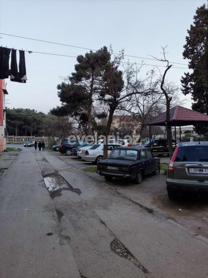 Satılır, köhnə tikili, 2 otaqlı, 40 m², Neftçilər m.