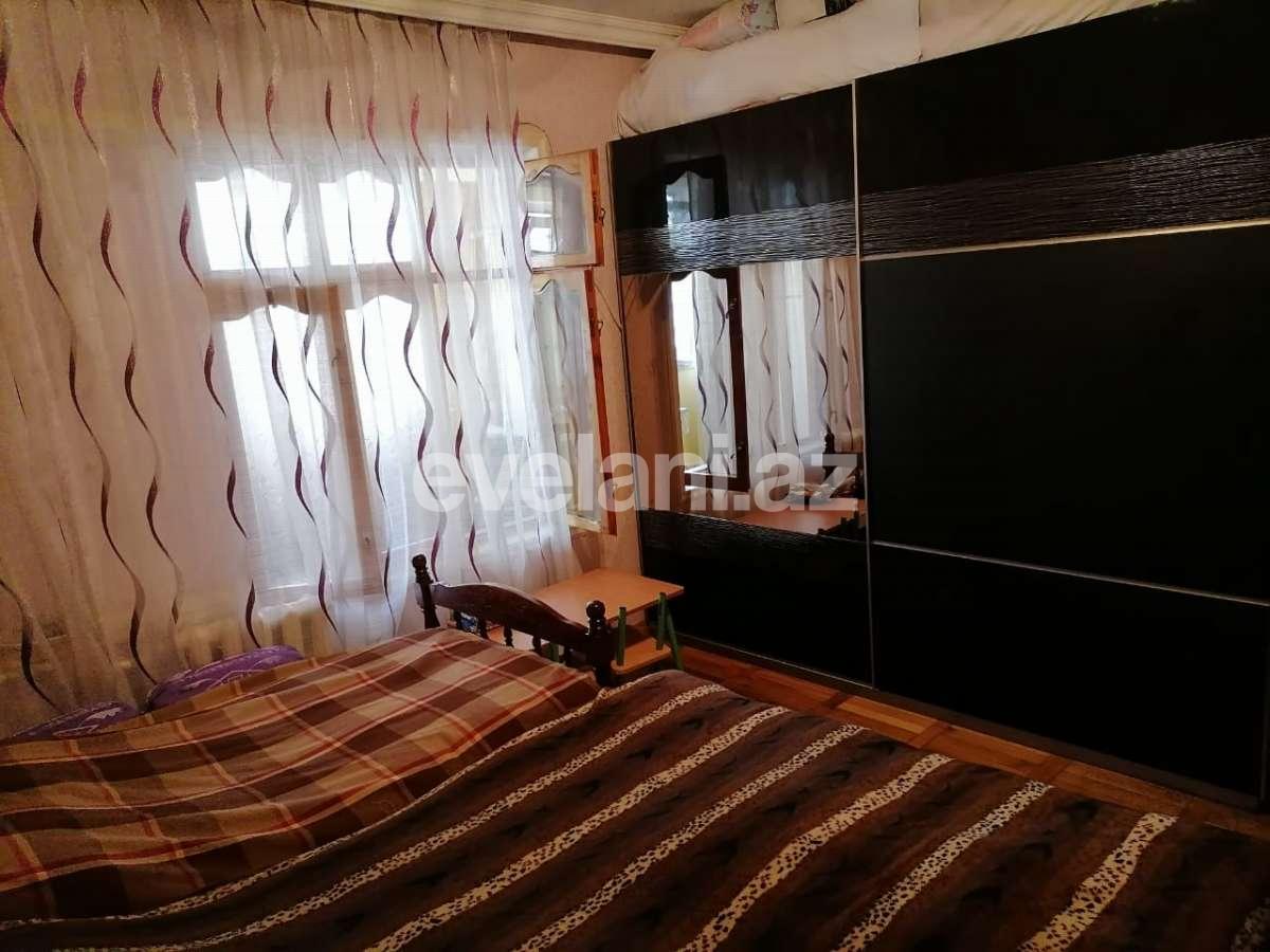 Satılır, köhnə tikili, 3 otaqlı, 90 m², Bakı, Nizami r, Qara Qarayev m.