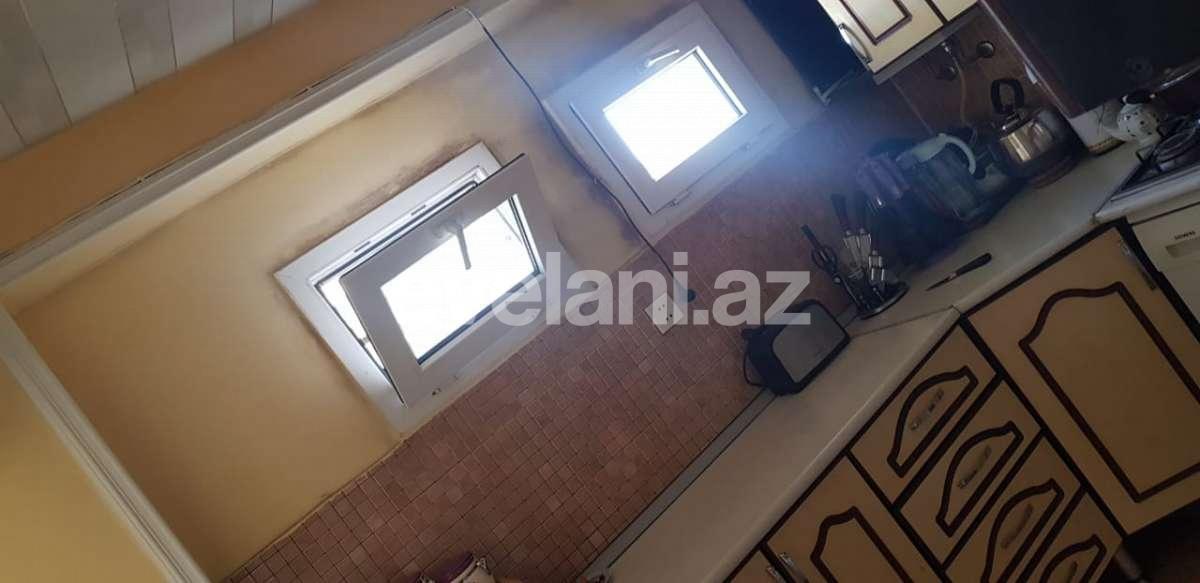 Satılır, köhnə tikili, 3 otaqlı, 90 m², Bakı, Nizami r, Qara Qarayev m.