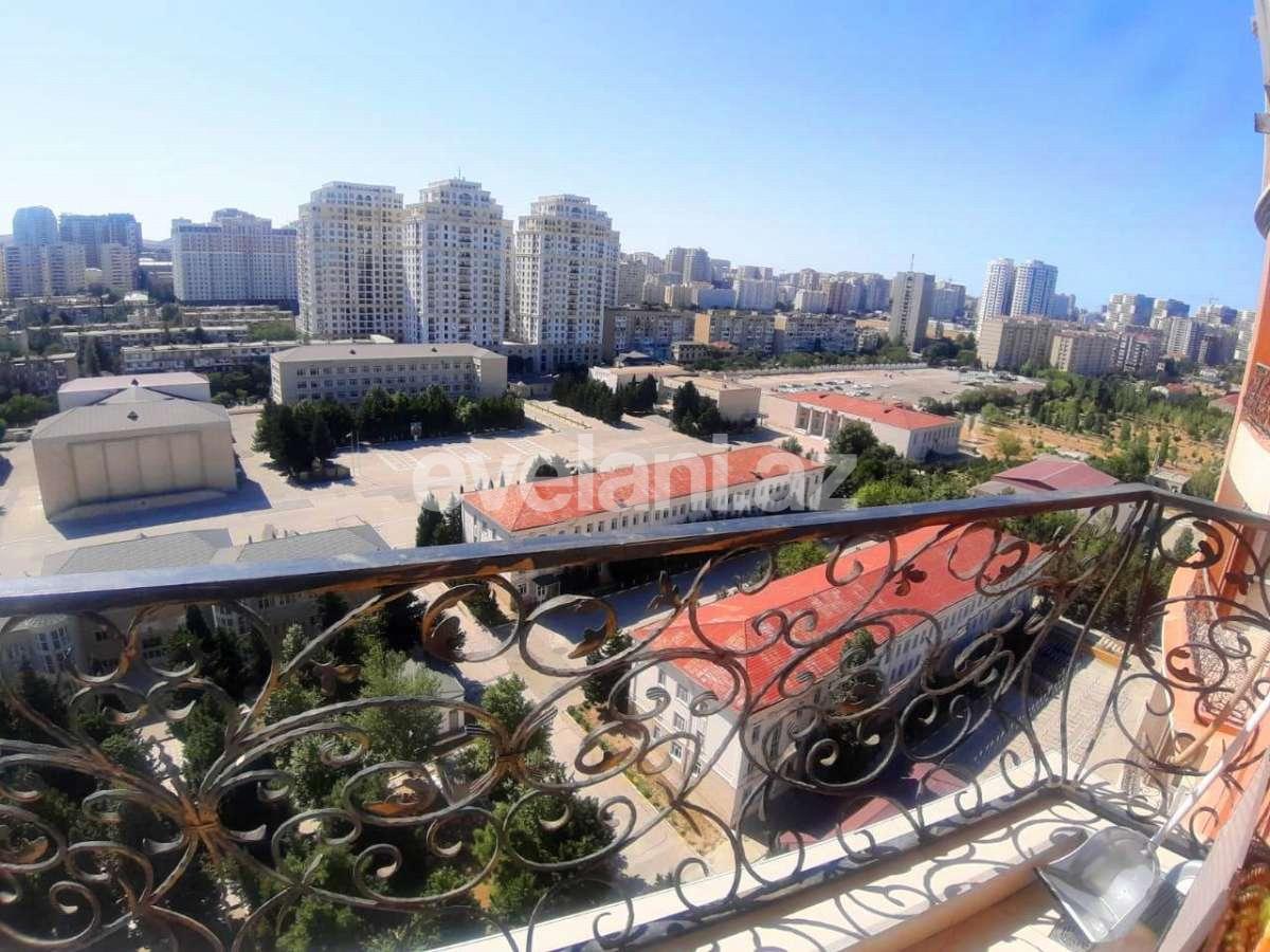 Продаётся, новостройка, 4-комнаты, 205 m², Элмляр Академиясы m.