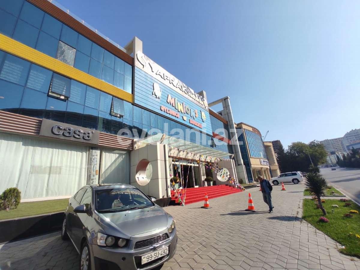 Kirayə verilir, obyekt, 1450 m², Bakı, Nizami r, Qara Qarayev m.