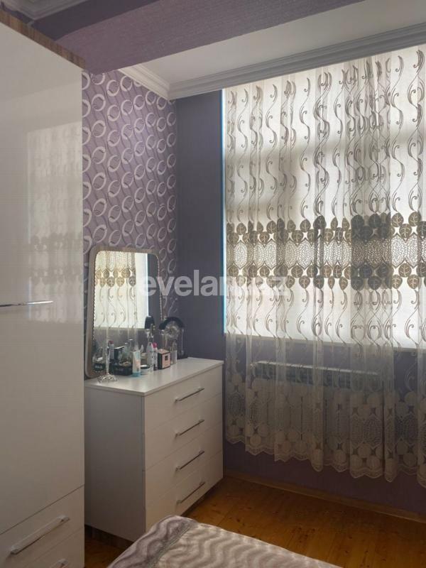 Satılır, yeni tikili, 2 otaqlı, 65 m², İnşaatçılar m.