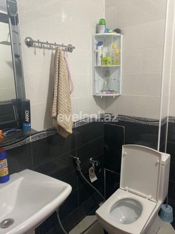 Satılır, yeni tikili, 2 otaqlı, 65 m², İnşaatçılar m.
