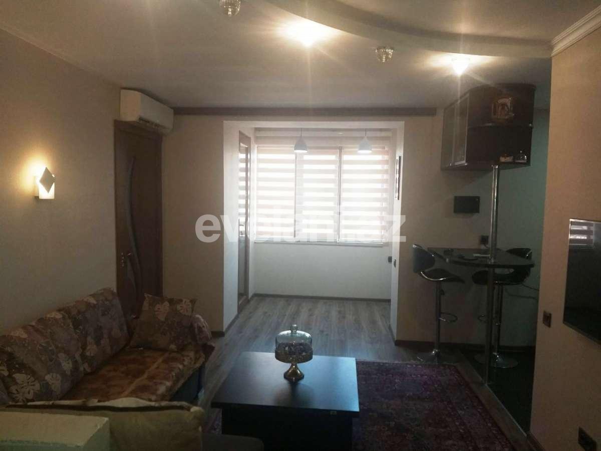 Satılır, köhnə tikili, 3 otaqlı, 50 m², Bakı, Nərimanov r.