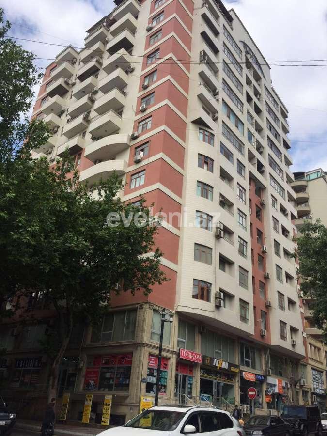 Satılır, yeni tikili, 4 otaqlı, 240 m², 28 may m.