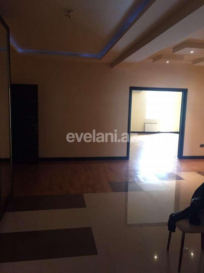 Satılır, yeni tikili, 4 otaqlı, 240 m², 28 may m.