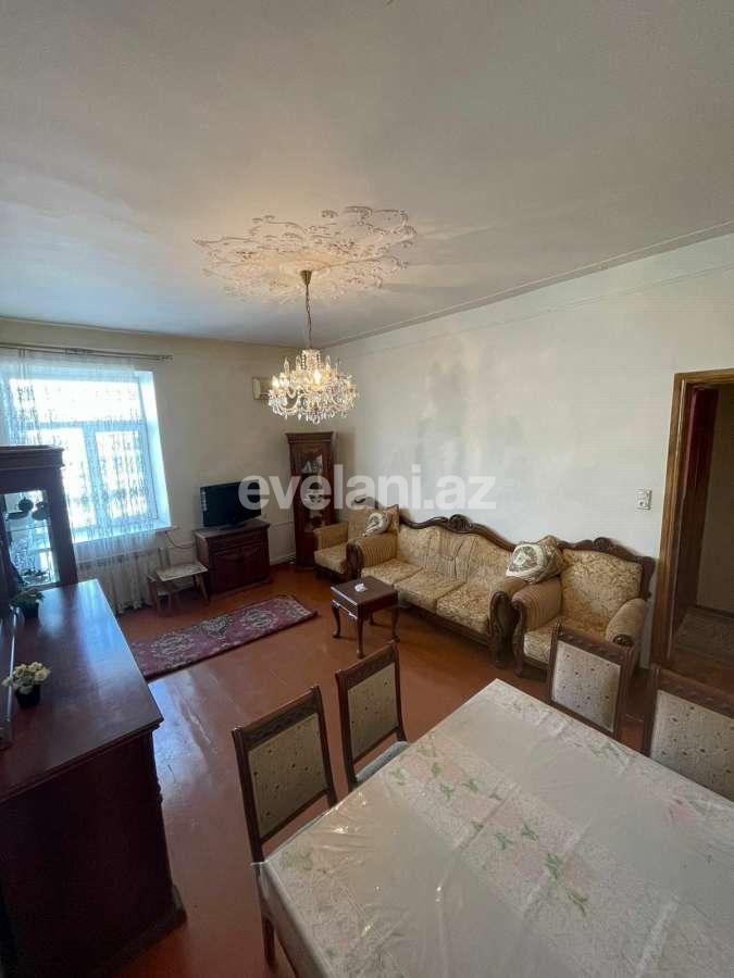 Satılır, köhnə tikili, 2 otaqlı, 50 m², Bakı, Yasamal r, Elmlər Akademiyası m.