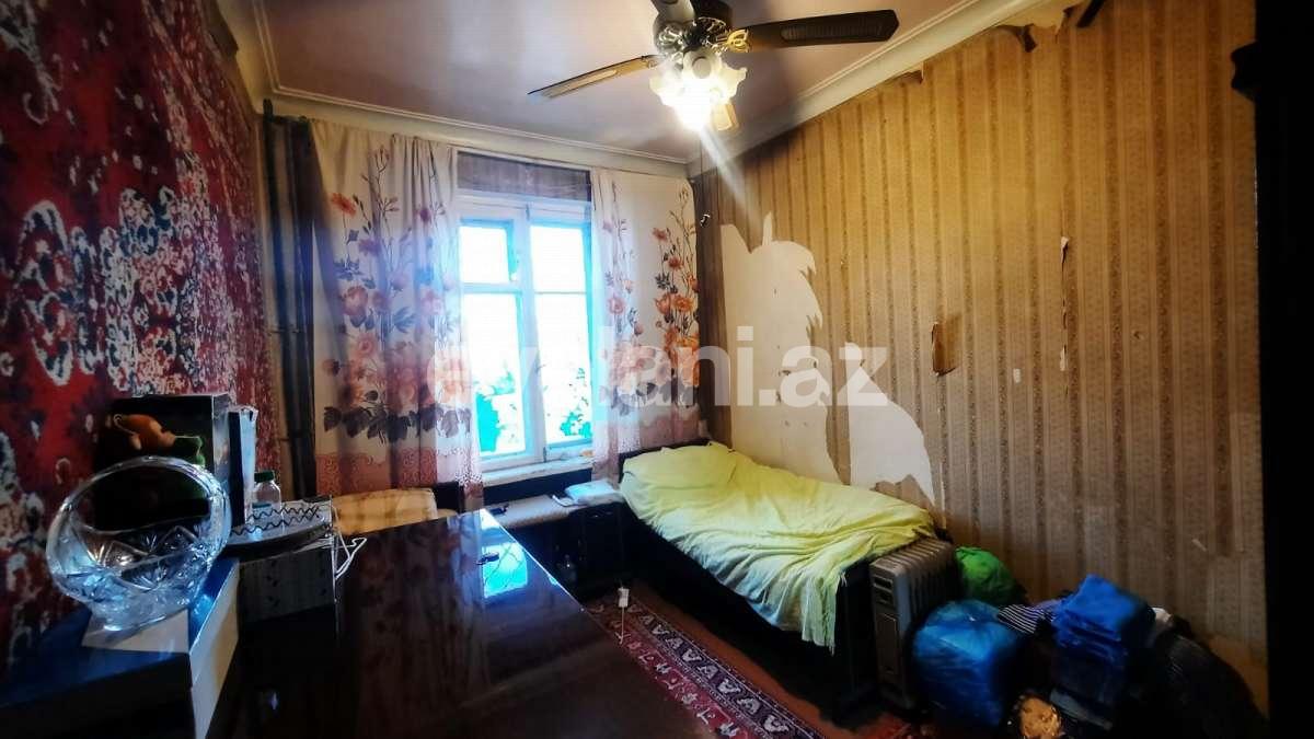 Продаётся, вторичка, 3-комнаты, 80 m², Баку, Ясамальский r, Элмляр Академиясы m.