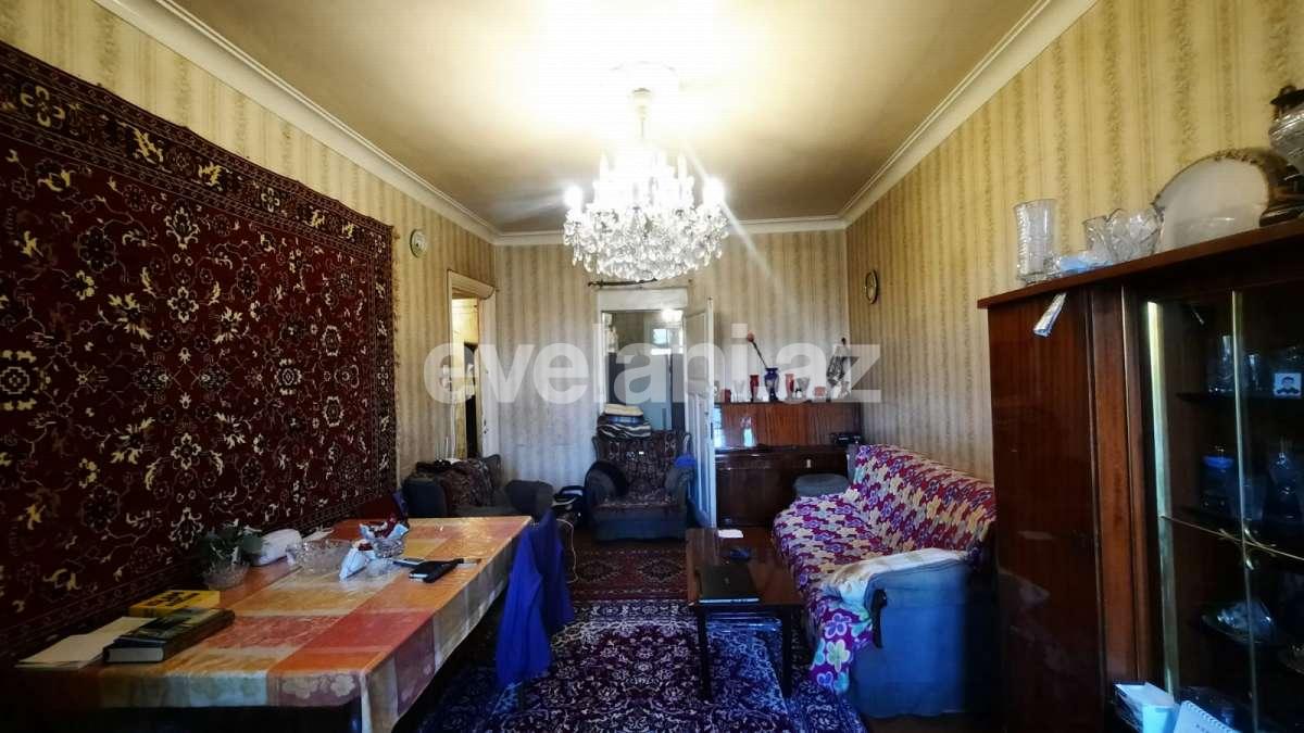 Продаётся, вторичка, 3-комнаты, 80 m², Баку, Ясамальский r, Элмляр Академиясы m.