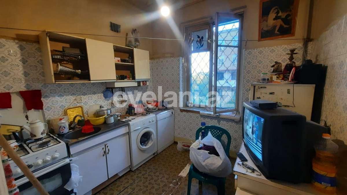 Продаётся, вторичка, 3-комнаты, 80 m², Баку, Ясамальский r, Элмляр Академиясы m.