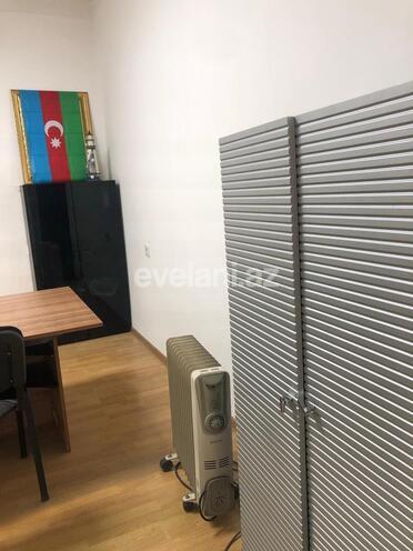 Kirayə verilir, həyət evi / bağ, 2 otaqlı, 40 m², Bakı, Nəsimi r, 28 may m.