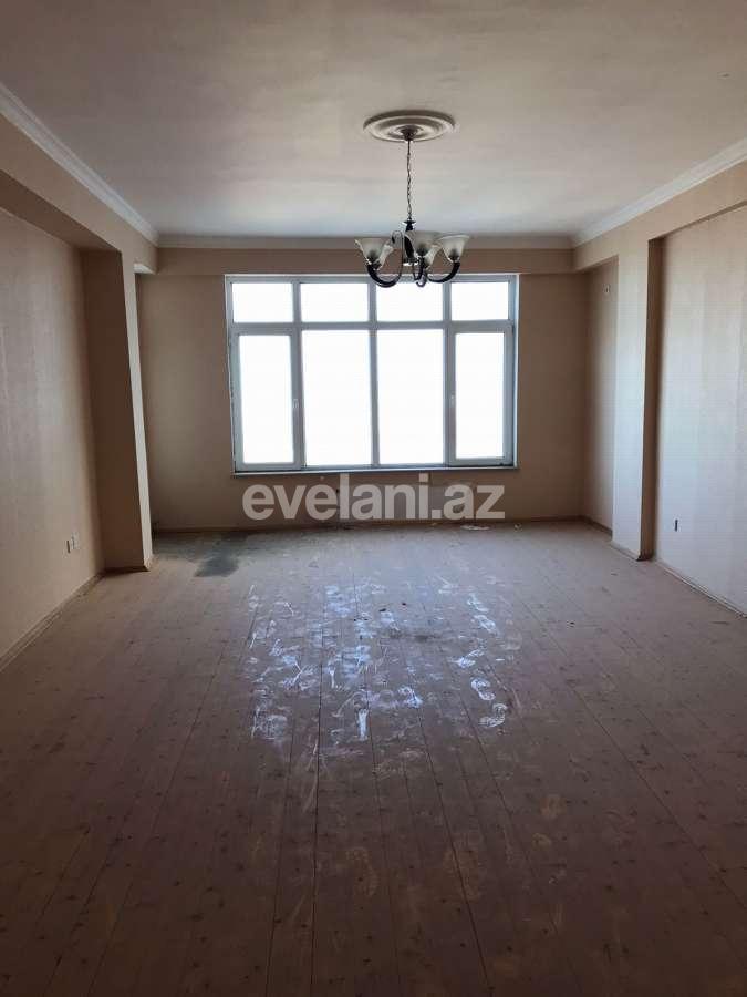Satılır, yeni tikili, 3 otaqlı, 137 m², Bakı, Nizami r, 8-ci kilometr q, Neftçilər m.