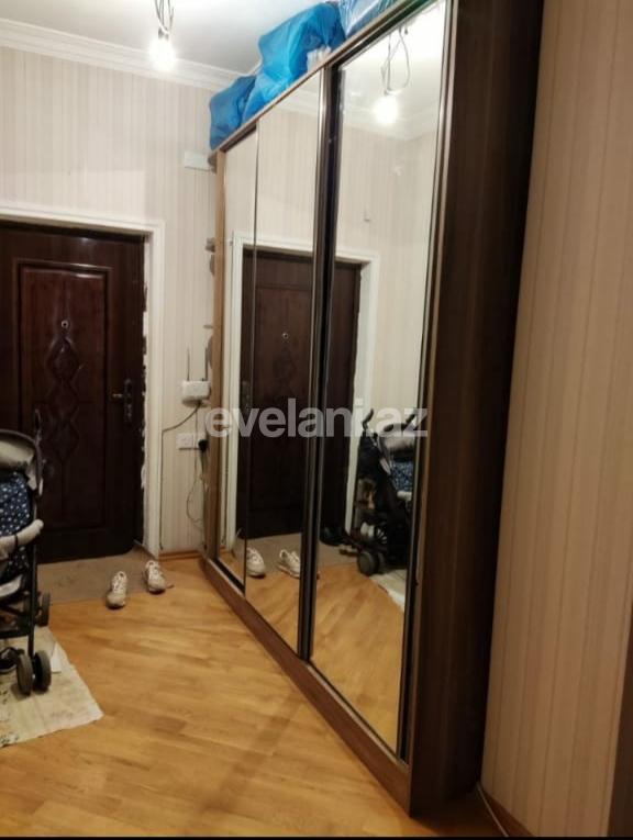 Satılır, yeni tikili, 2 otaqlı, 83 m², İnşaatçılar m.