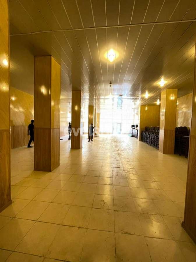 Satılır, obyekt, 510 m², İnşaatçılar m.