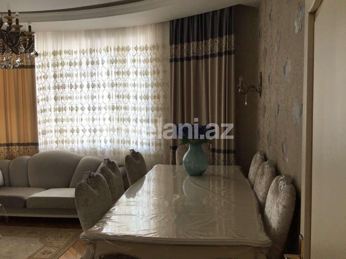 Satılır, yeni tikili, 3 otaqlı, 118 m², Bakı, Səbail r, Badamdar q, Elmlər Akademiyası m.