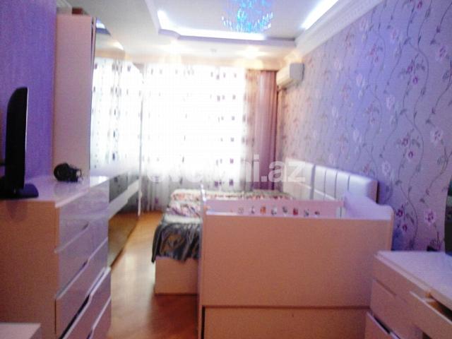 Satılır, yeni tikili, 4 otaqlı, 210 m², Bakı, Yasamal r, Yasamal q.