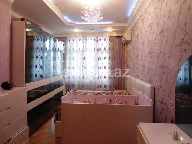 Satılır, yeni tikili, 4 otaqlı, 210 m², Bakı, Yasamal r, Yasamal q.