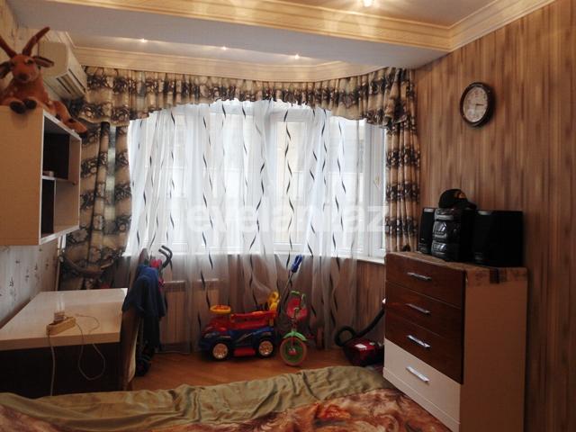 Satılır, yeni tikili, 4 otaqlı, 210 m², Bakı, Yasamal r, Yasamal q.