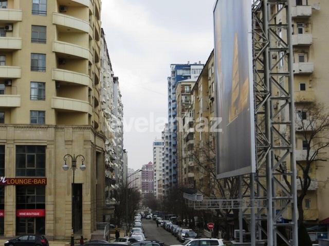 Satılır, yeni tikili, 4 otaqlı, 210 m², Bakı, Yasamal r, Yasamal q.