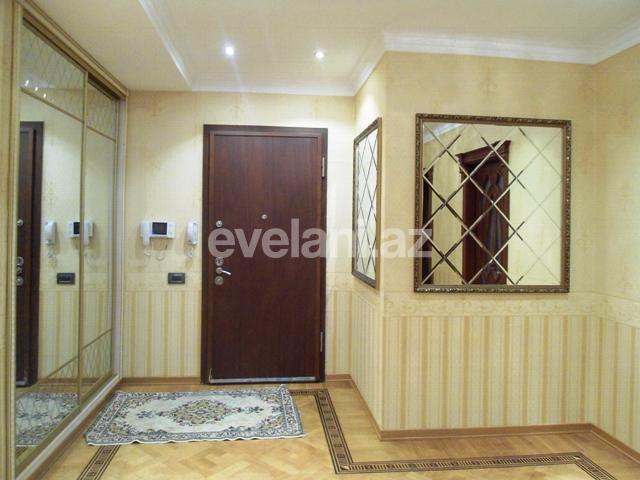 Satılır, yeni tikili, 4 otaqlı, 210 m², Bakı, Yasamal r, Yasamal q.