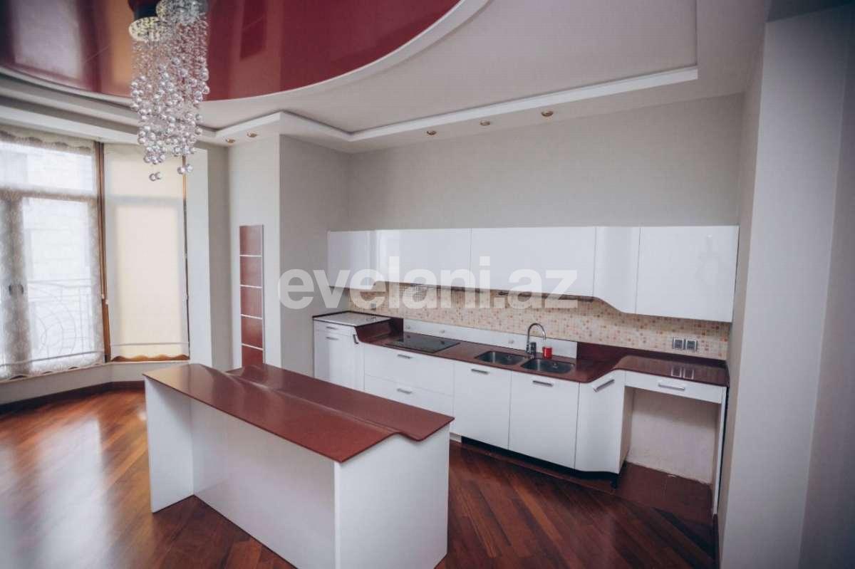 Satılır, yeni tikili, 4 otaqlı, 200 m², İçəri Şəhər m.