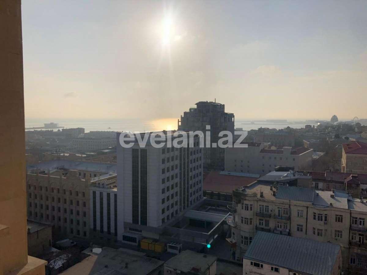 Satılır, yeni tikili, 2 otaqlı, 105 m², Bakı, Səbail r, İçəri Şəhər m.