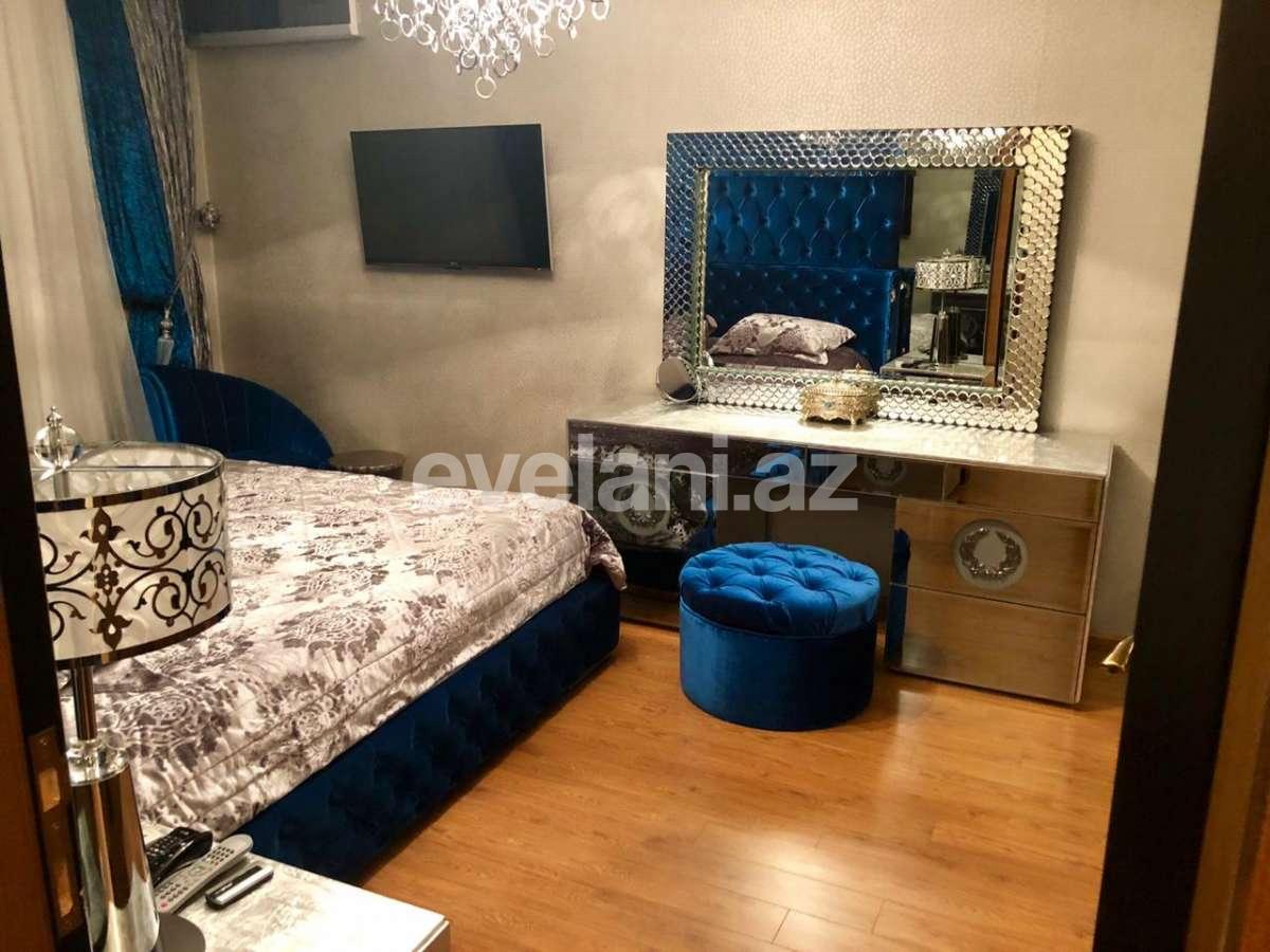 Satılır, köhnə tikili, 3 otaqlı, 75 m², Bakı, Yasamal r, Elmlər Akademiyası m.