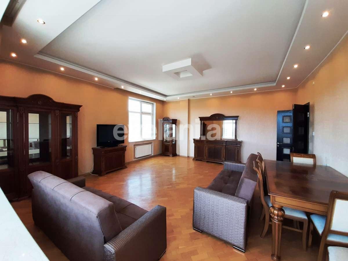 Satılır, yeni tikili, 3 otaqlı, 140 m², Bakı, Nəsimi r, Gənclik m.