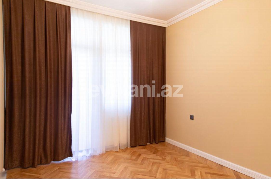 Satılır, yeni tikili, 2 otaqlı, 63 m², Bakı, Nərimanov r.