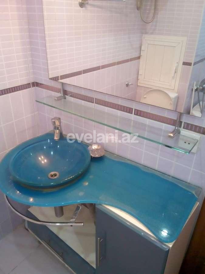 Sale, old building, 3 room, 75 m², Baku, Nasimi r.