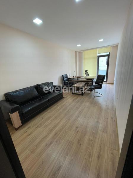 Kirayə verilir, ofis, 4 otaqlı, 110 m², Bakı, Nəsimi r.