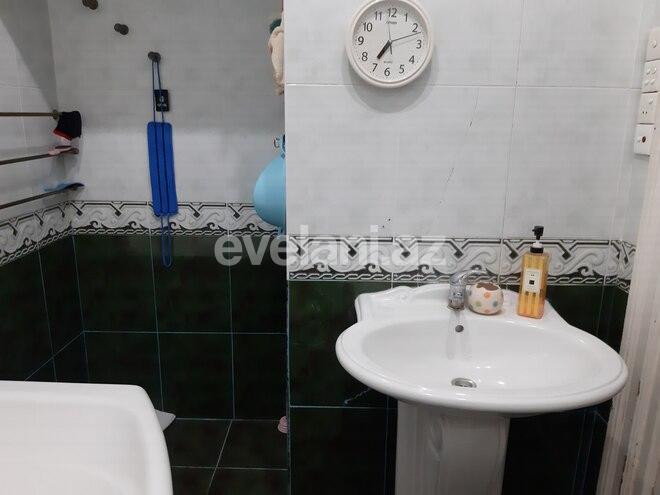 Sale, old building, 4 room, 120 m², Baku, Sabail r, Sahil m.