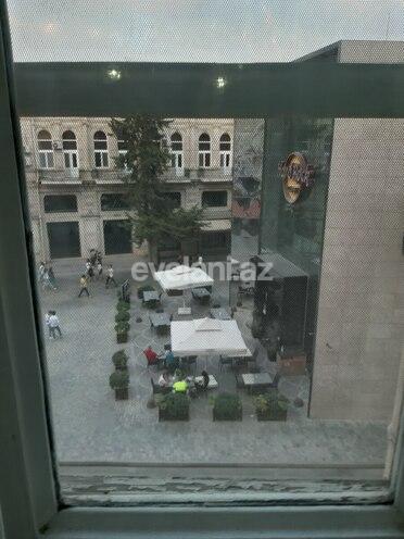 Sale, old building, 4 room, 120 m², Baku, Sabail r, Sahil m.