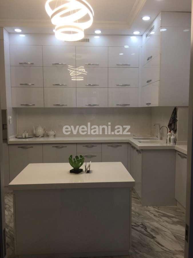 Satılır, yeni tikili, 3 otaqlı, 105 m², Bakı, Yasamal r, Elmlər Akademiyası m.