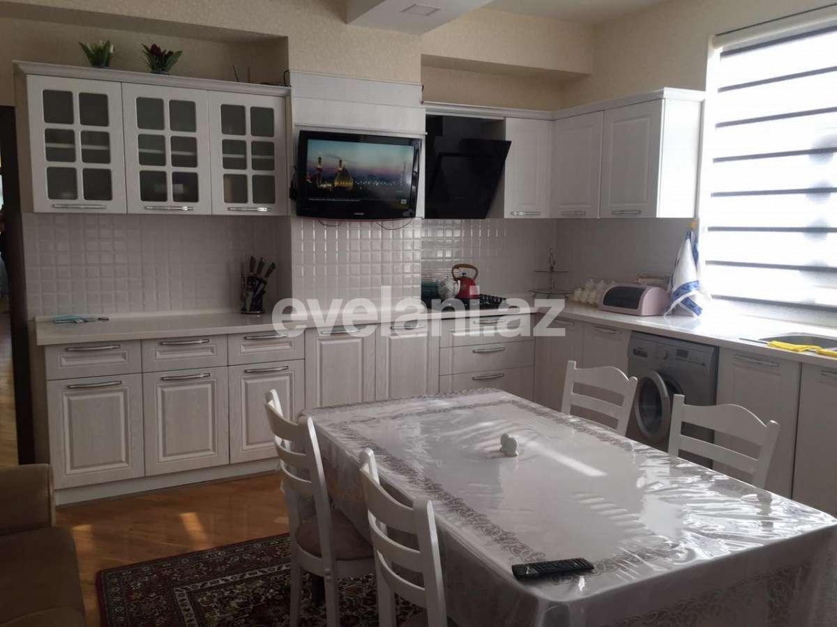 Satılır, yeni tikili, 3 otaqlı, 160 m², Bakı, Nəsimi r, 3-cü mikrorayon q, Memar Əcəmi m.