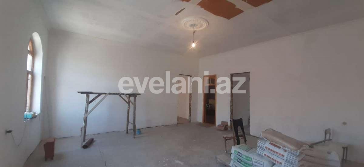 Satılır, həyət evi / bağ, 10 otaqlı, 225 m², Bakı, Xətai r.