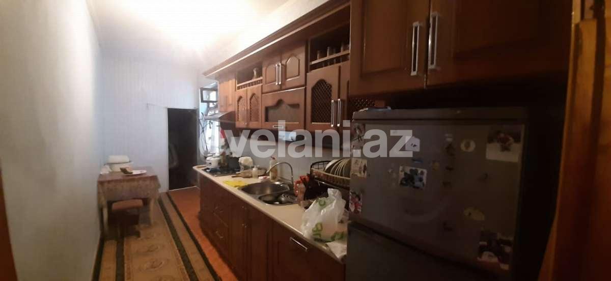 Satılır, həyət evi / bağ, 10 otaqlı, 225 m², Bakı, Xətai r.